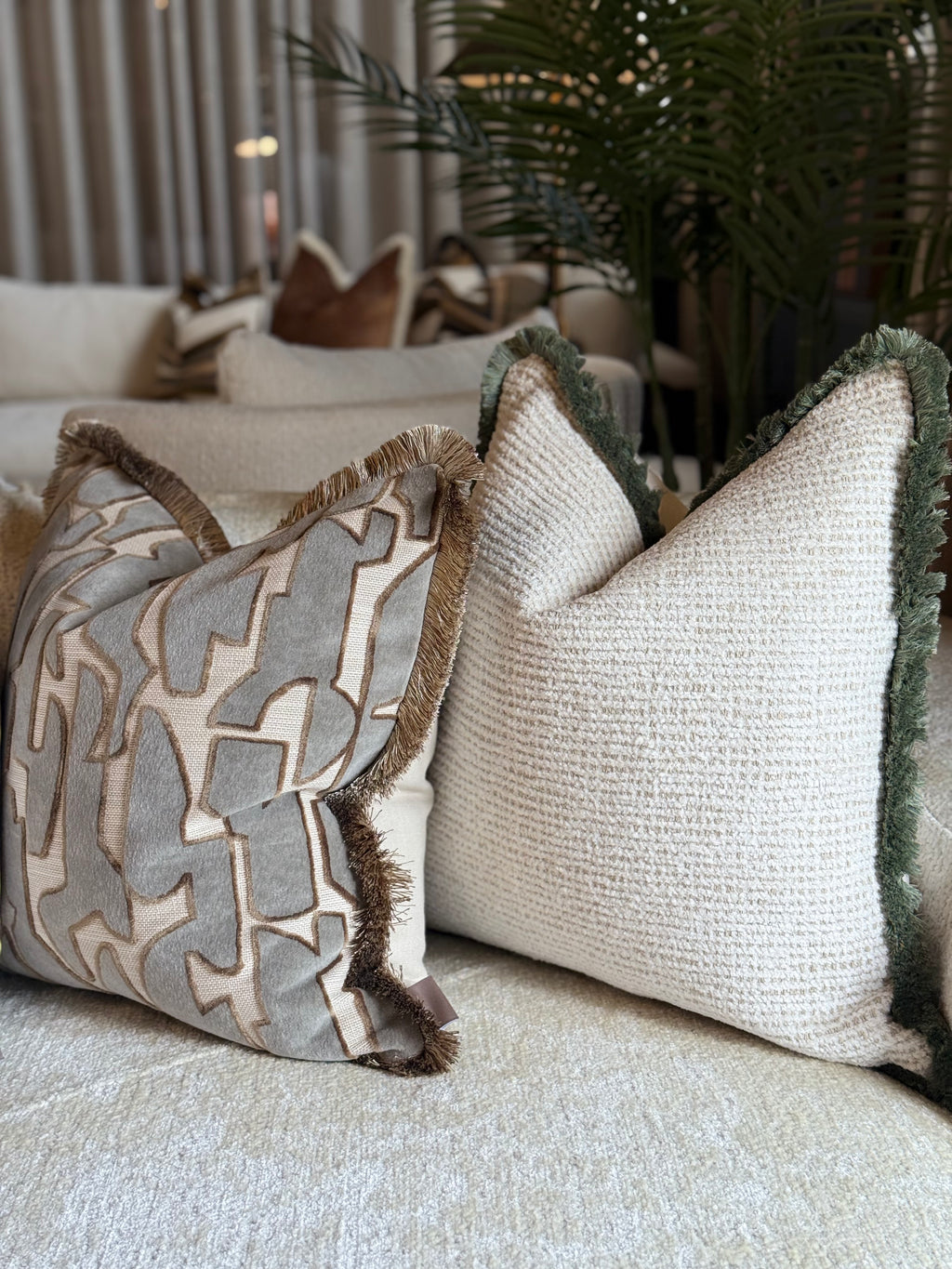 Serac Tide Cushion