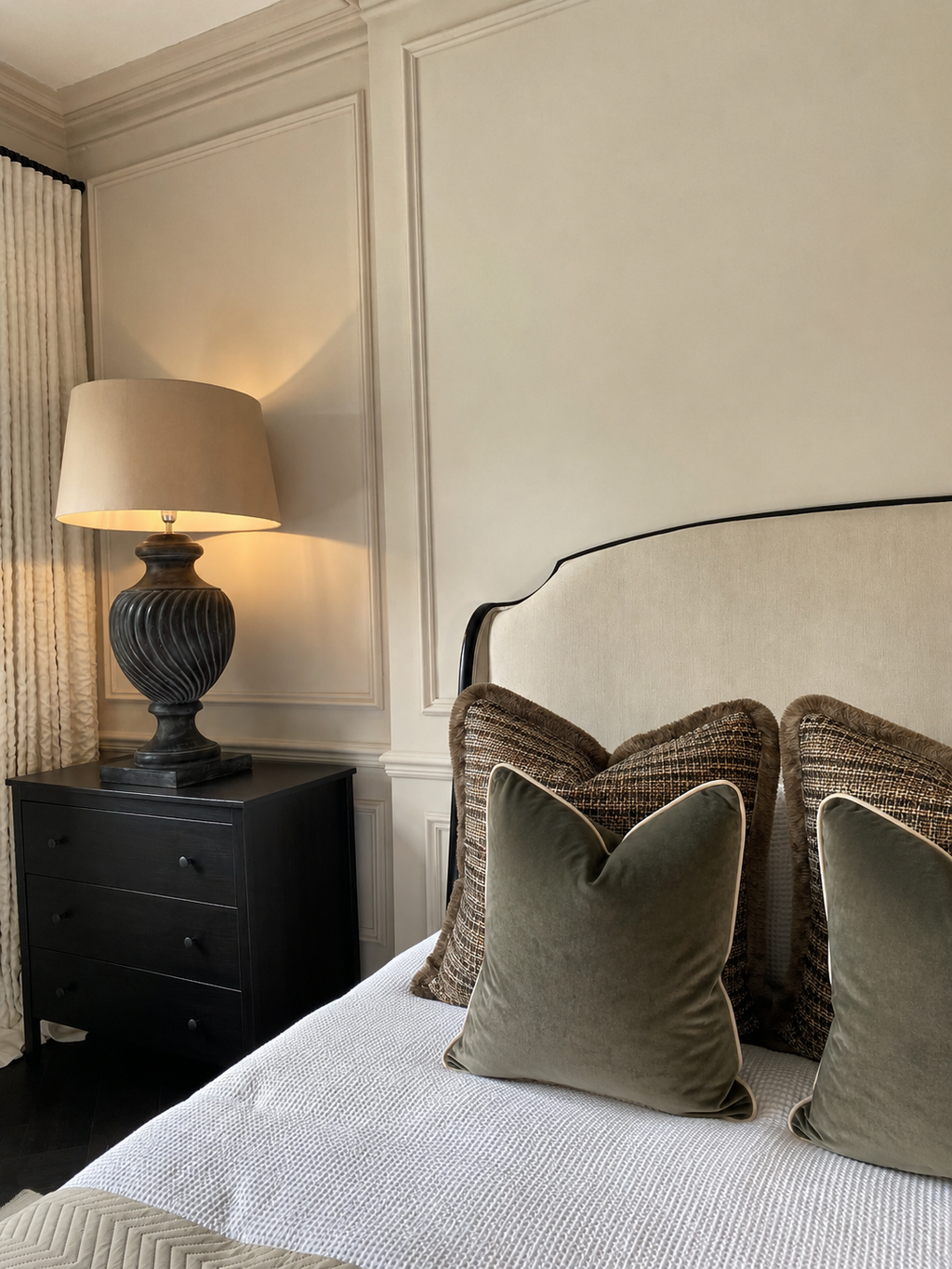 Limited Edition 'Bruyere Taupe' Bed Cushion Set