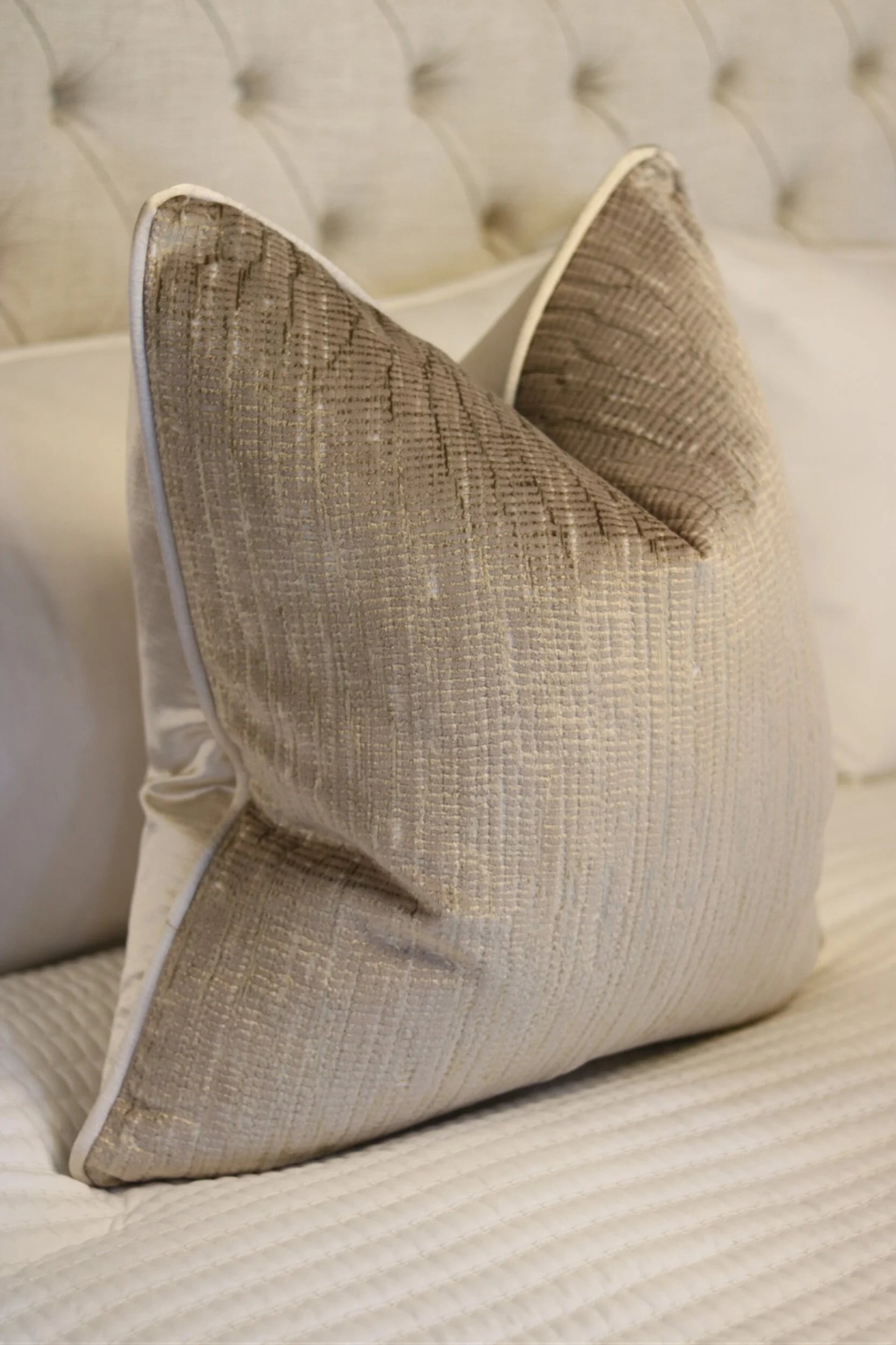 Whittle Clay Cushion