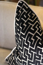 Biscaya Noir Cushion