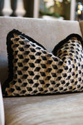 Arneal Noir Cushion