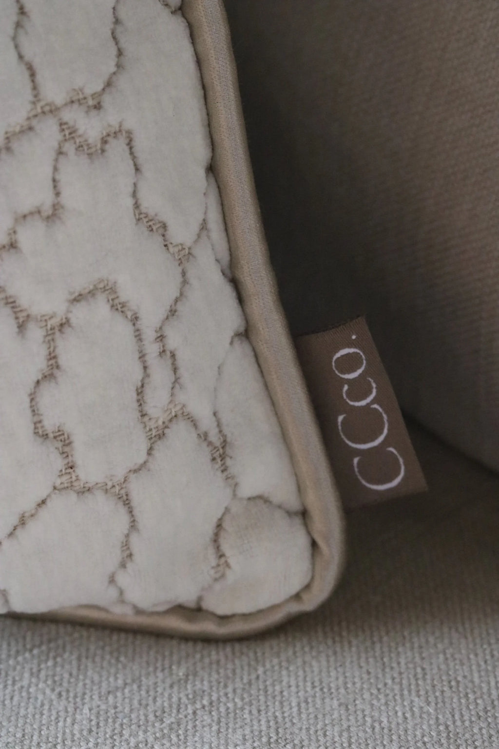 Rockliffe Pebble Cushion