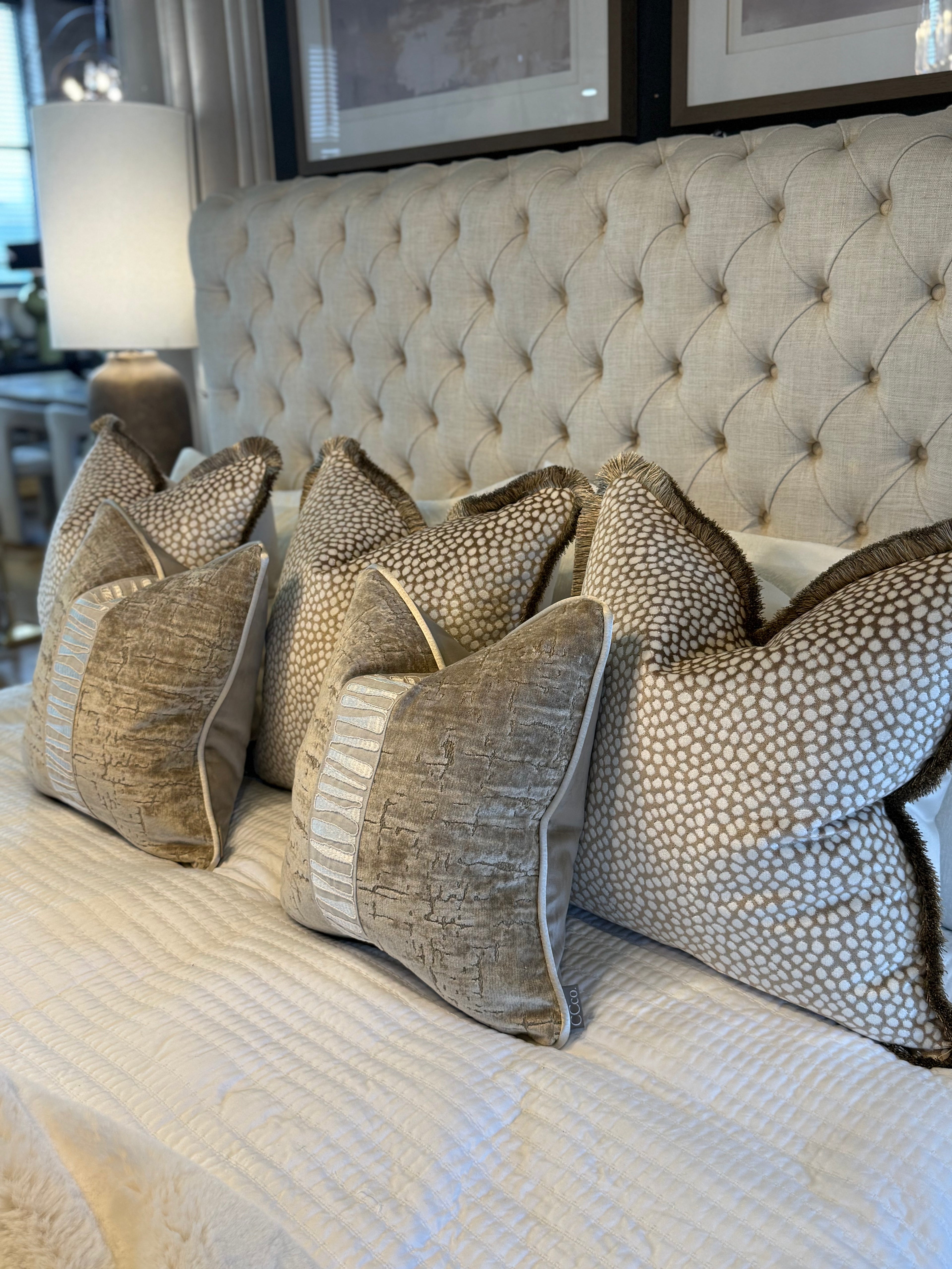 Borla Sable Luxury Bed Cushion Set