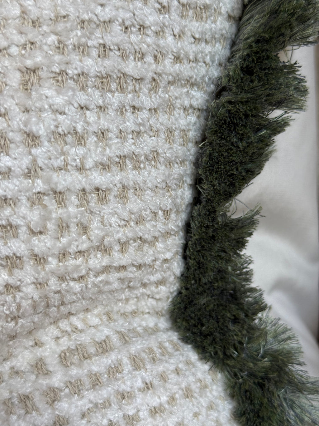 Barbudi Moonbeam Cushion
