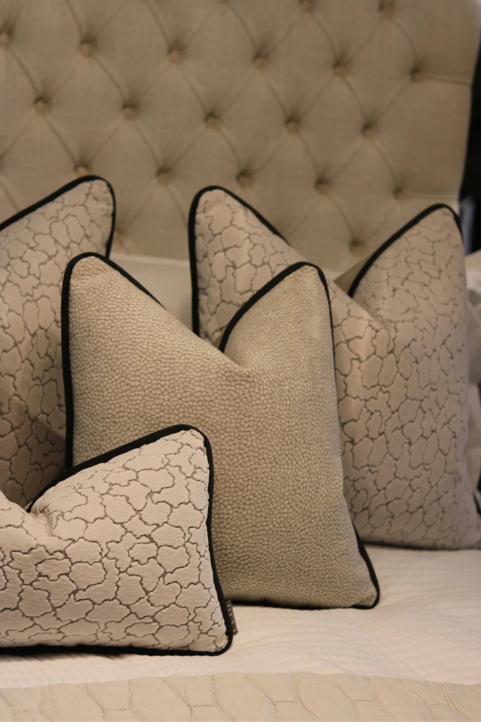 Rockliffe Stone Bed Cushion Set