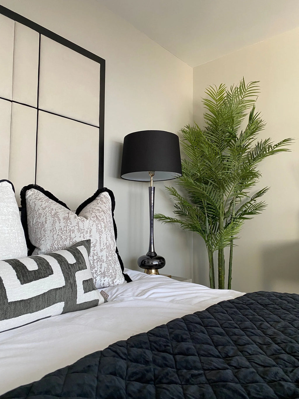 The Dalmatian Bed Cushion Set