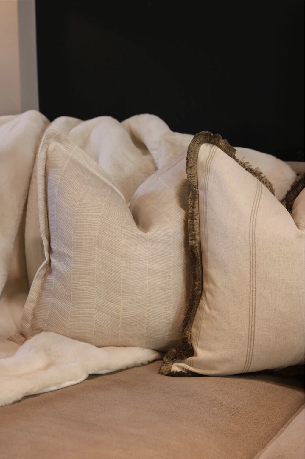 The Neutral Linen Sofa Cushion Set