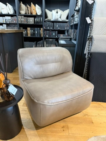 Ex-Display Gorm Armchair in Leather