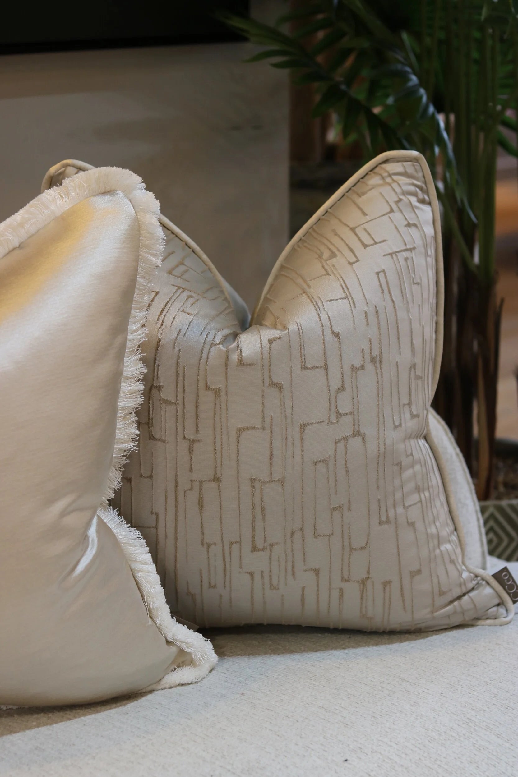 Hera Tusk Cushion