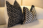 Arneal Noir Cushion