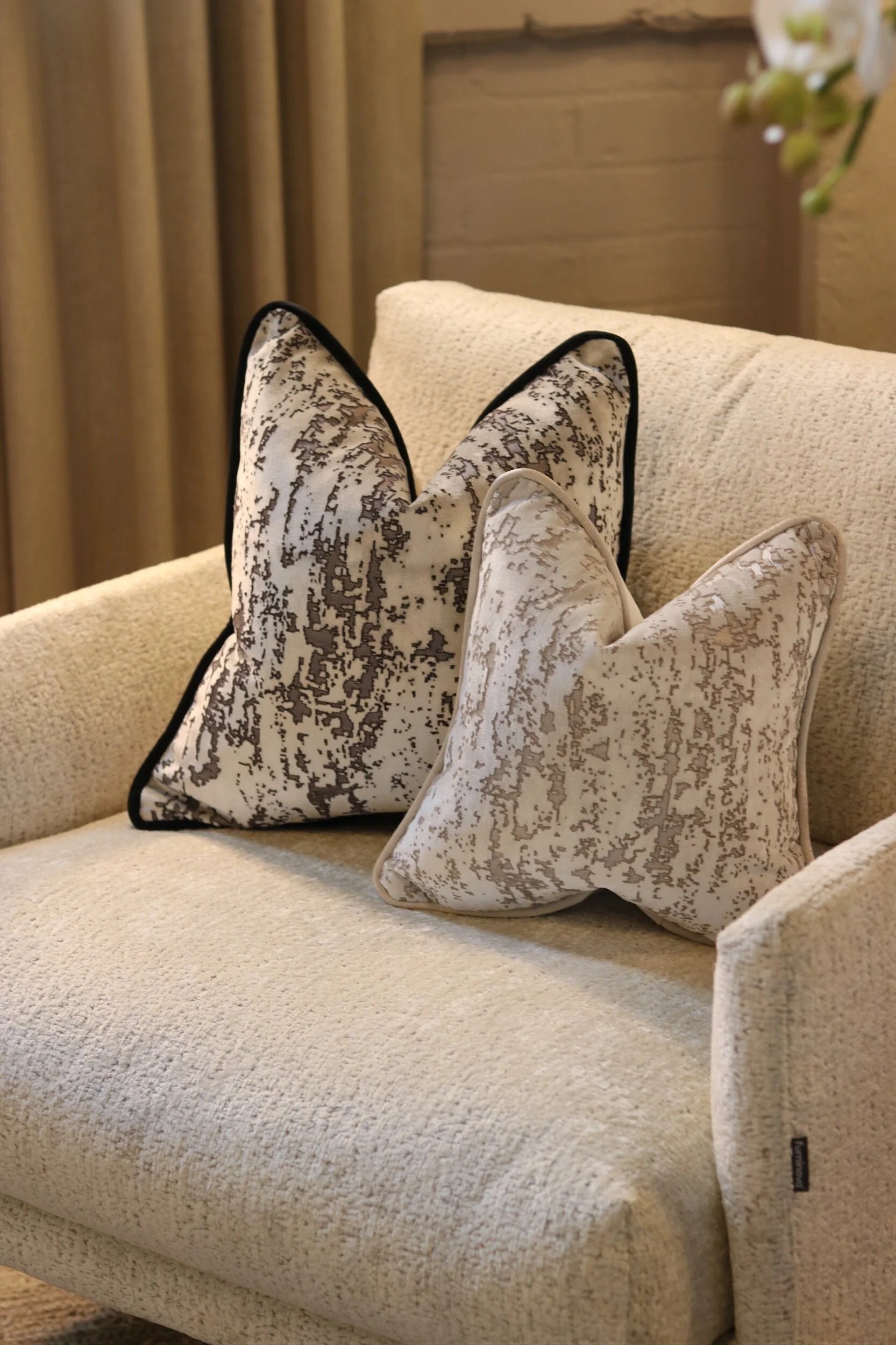 Grimaldi Moonbeam Cushion