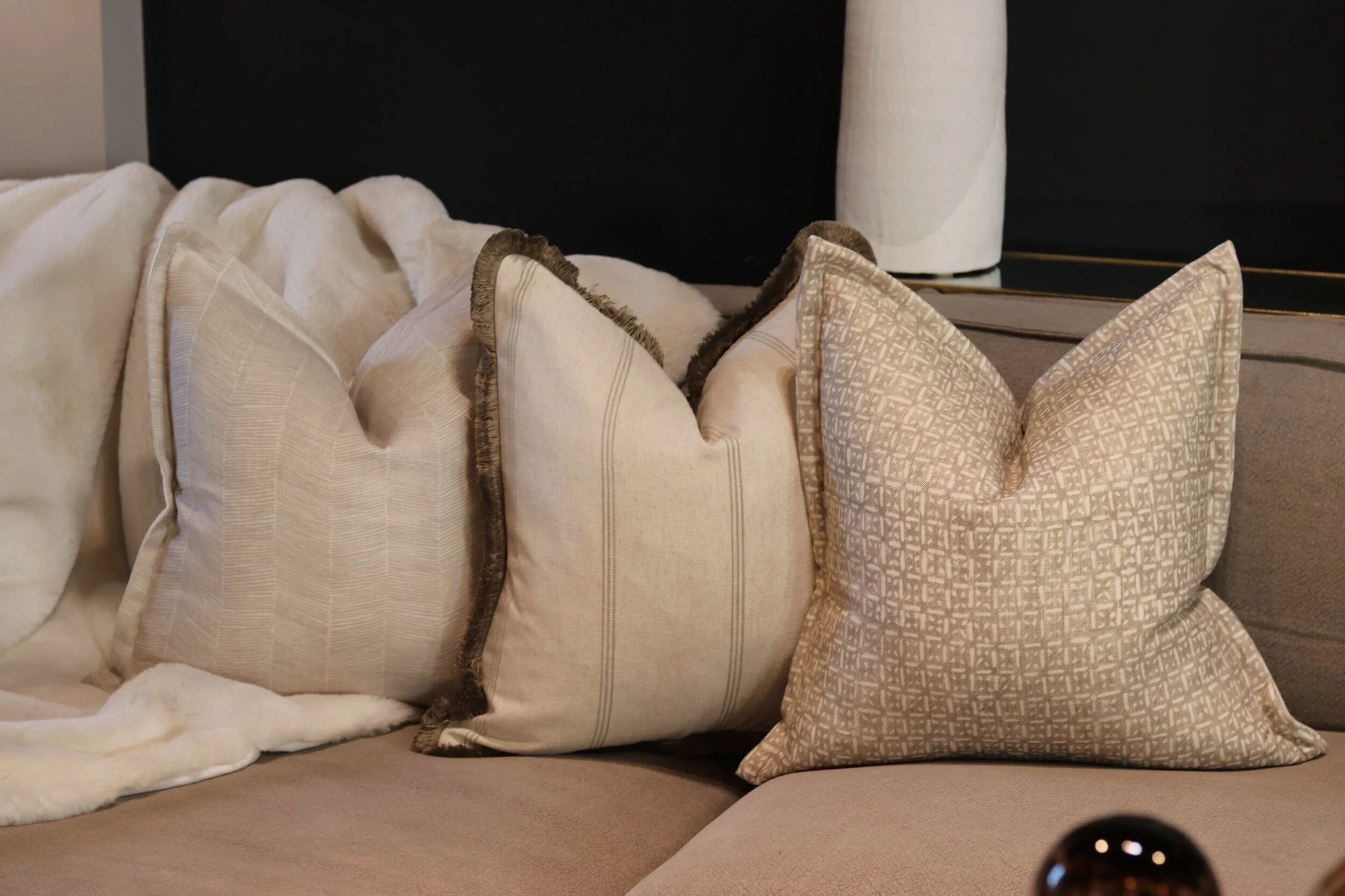 The Neutral Linen Sofa Cushion Set