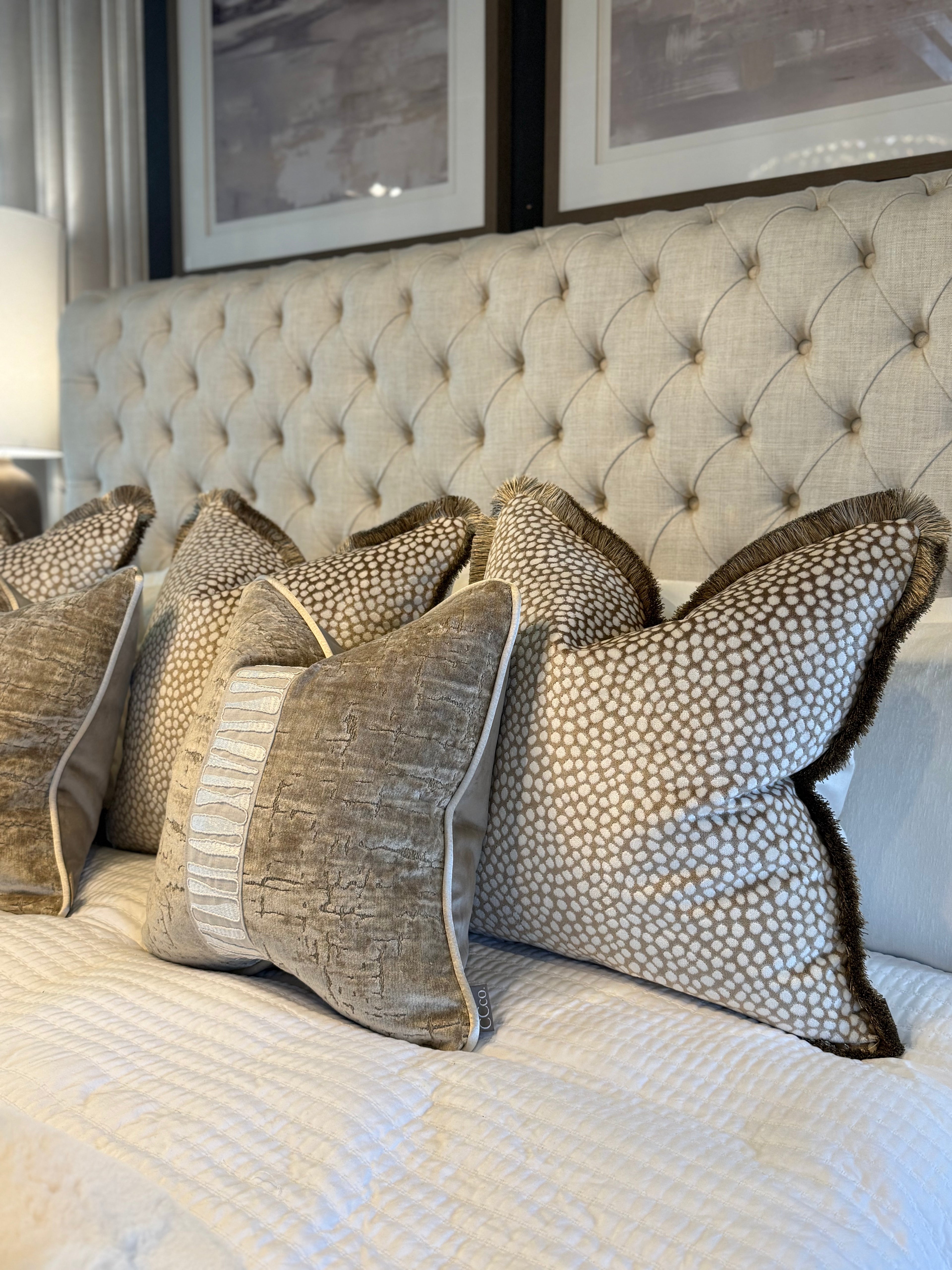 Borla Sable Luxury Bed Cushion Set