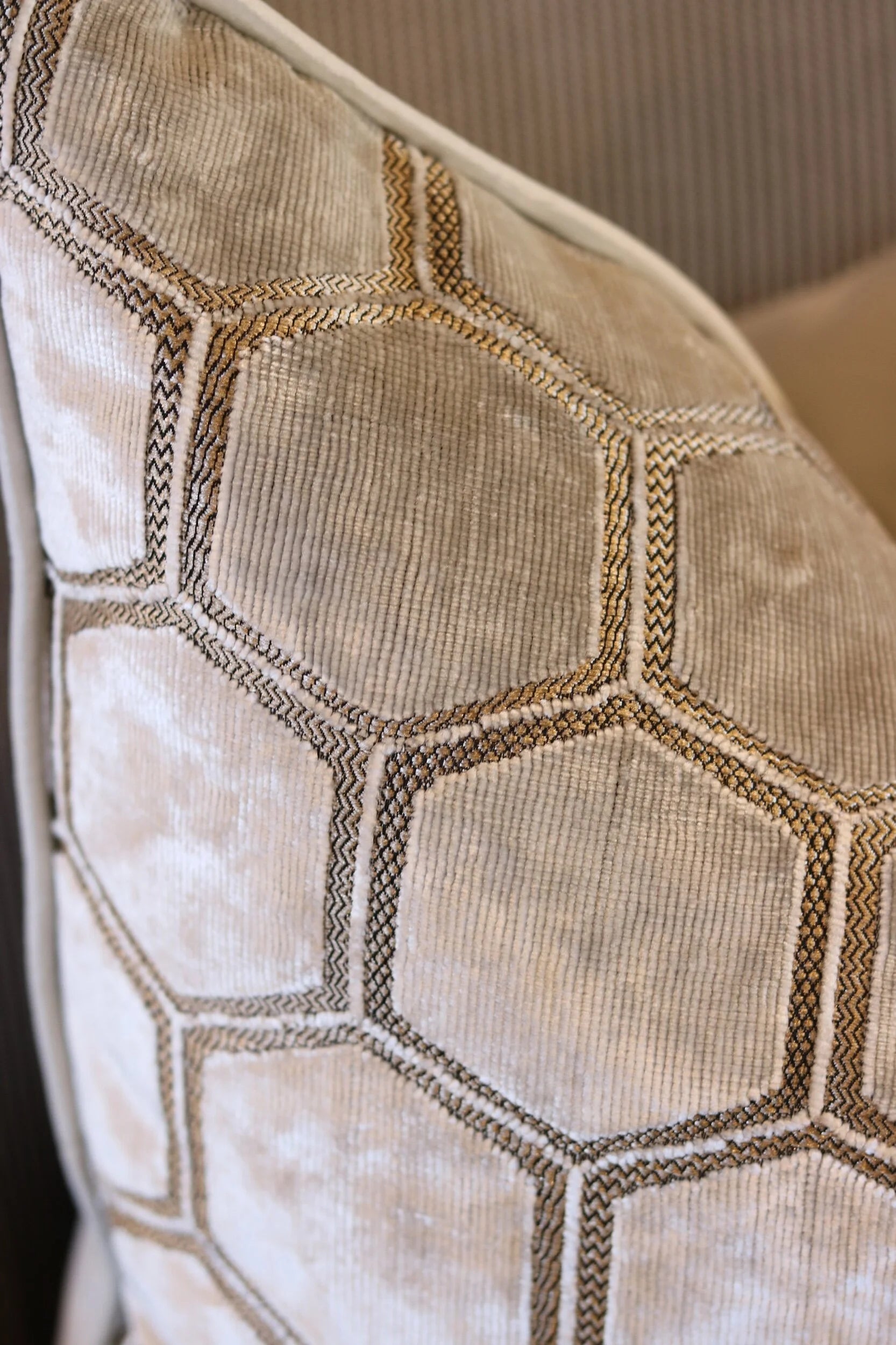 Designers Guild 'Manipur Oyster' Cushion