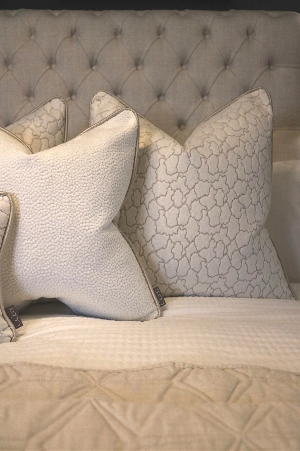 Cocoon Chalk Bed Cushion Set