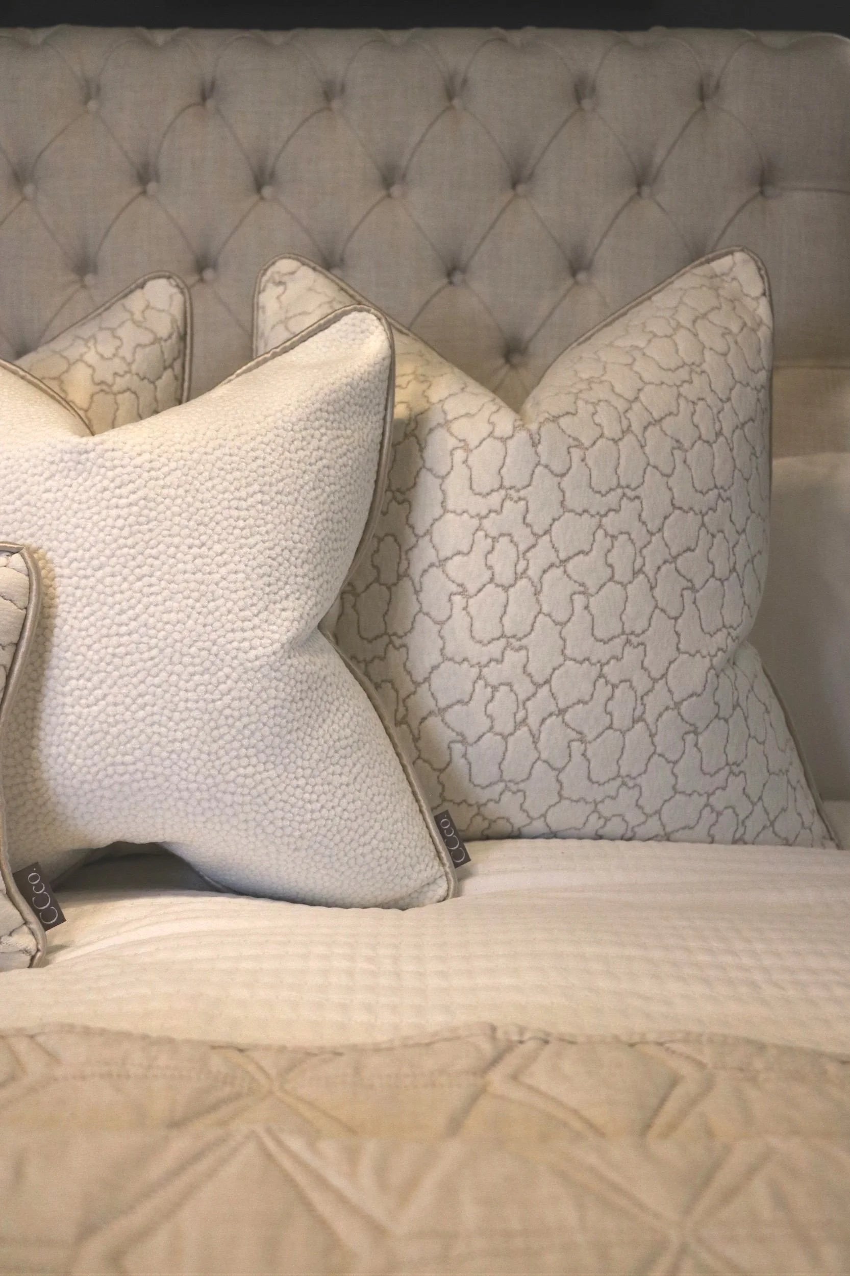 Cocoon Chalk Bed Cushion Set