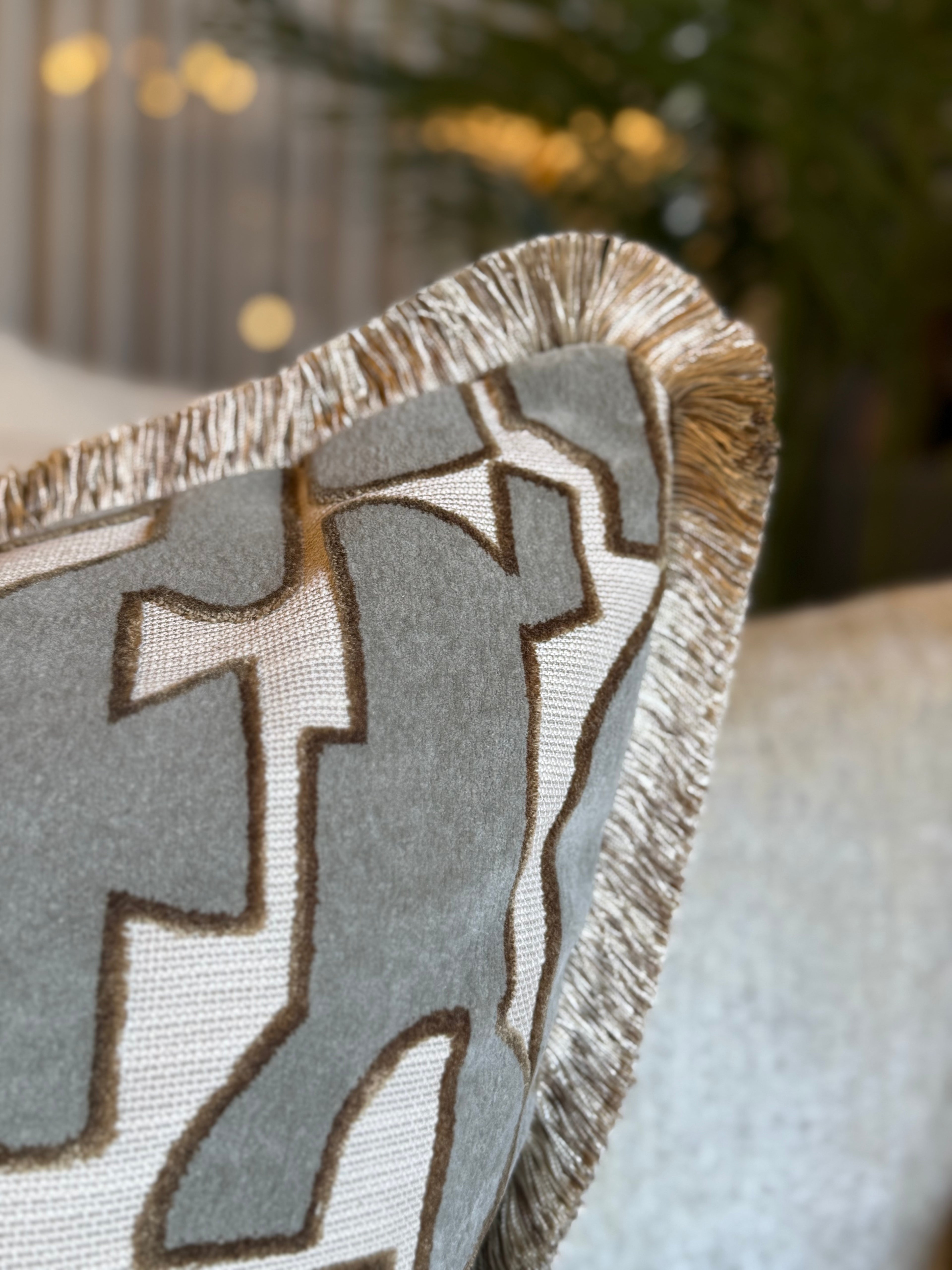 Serac Tide Cushion