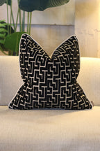 Biscaya Noir Cushion