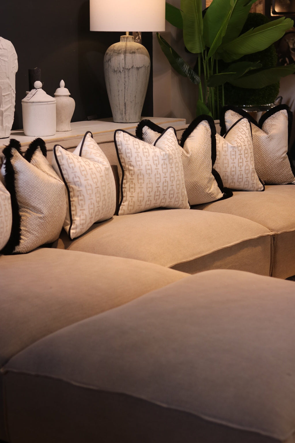 Annaliese Sofa Cushion Set