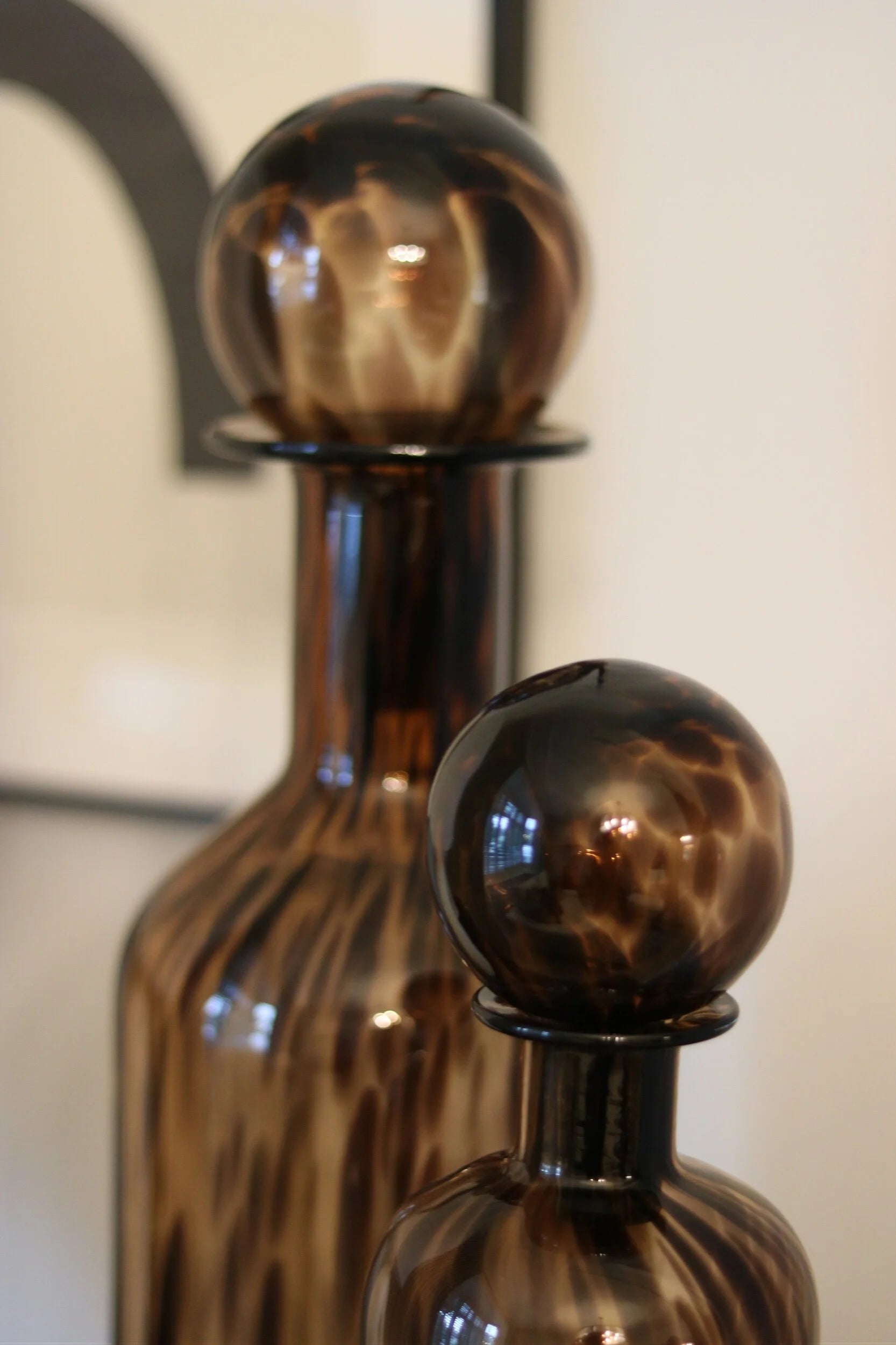 Tortoise Shell Effect Bottle with Ball Top