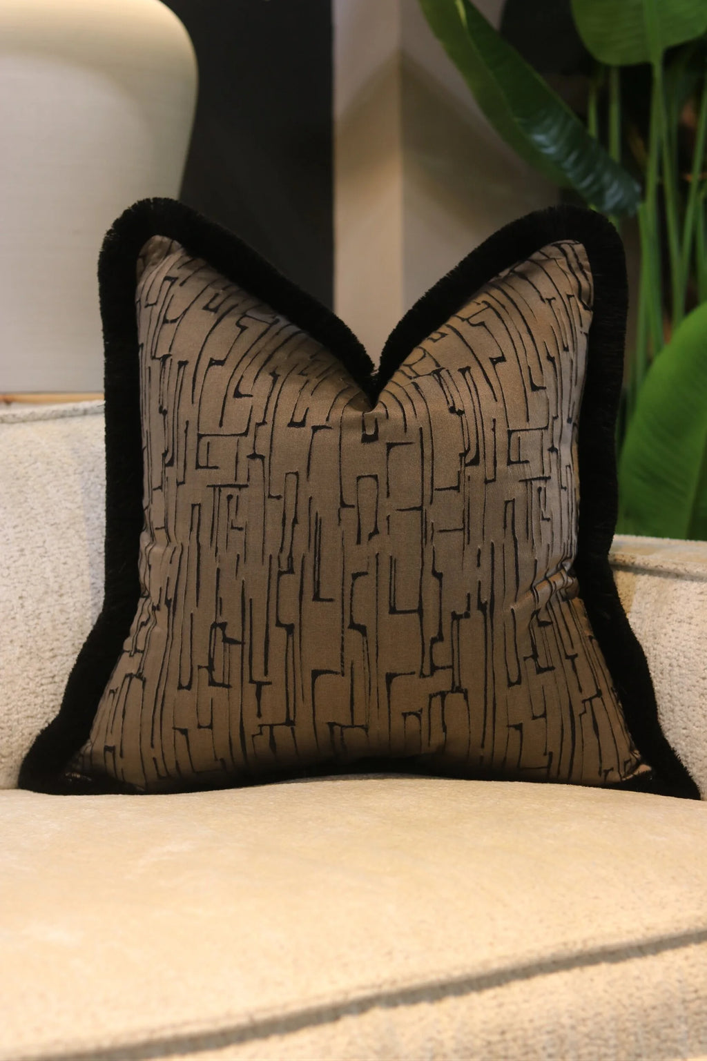 Hera Bark Cushion