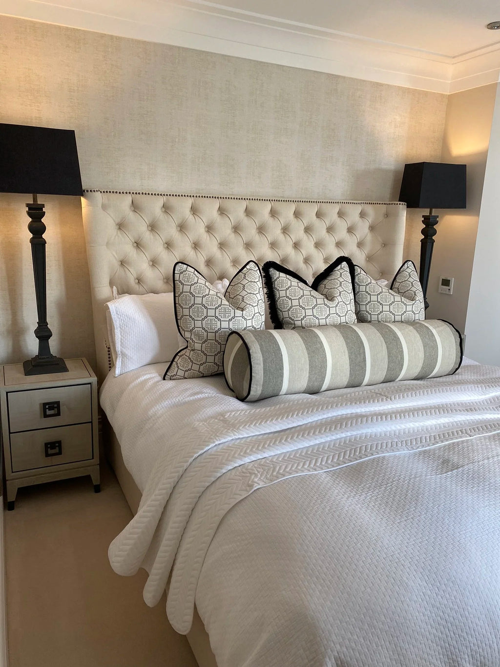 Studded Linen 6ft Super King-size Bed