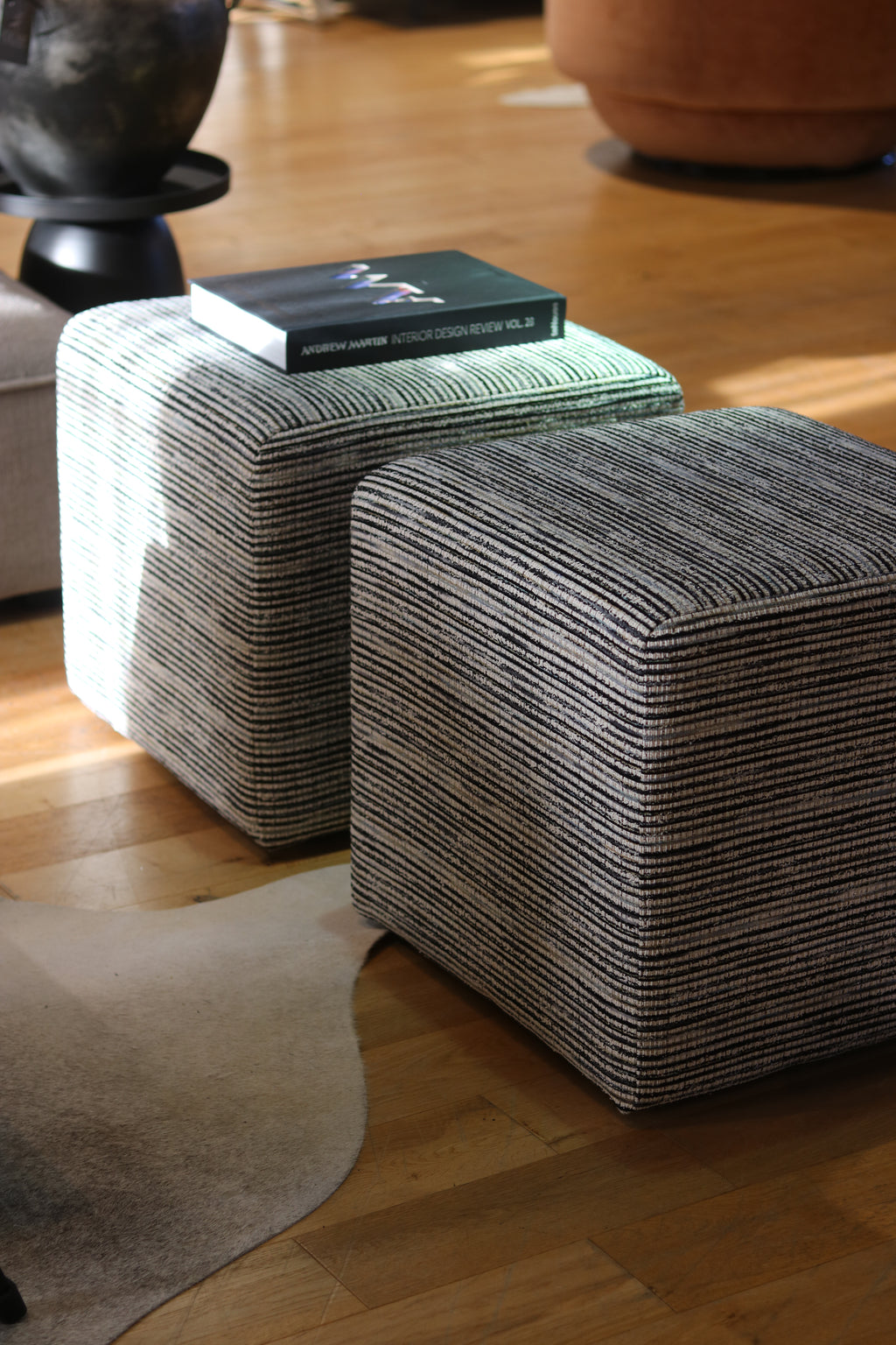 Sakiori Graphite Cube Footstool