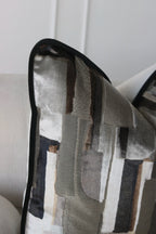 Quadrata Mercury Cushion