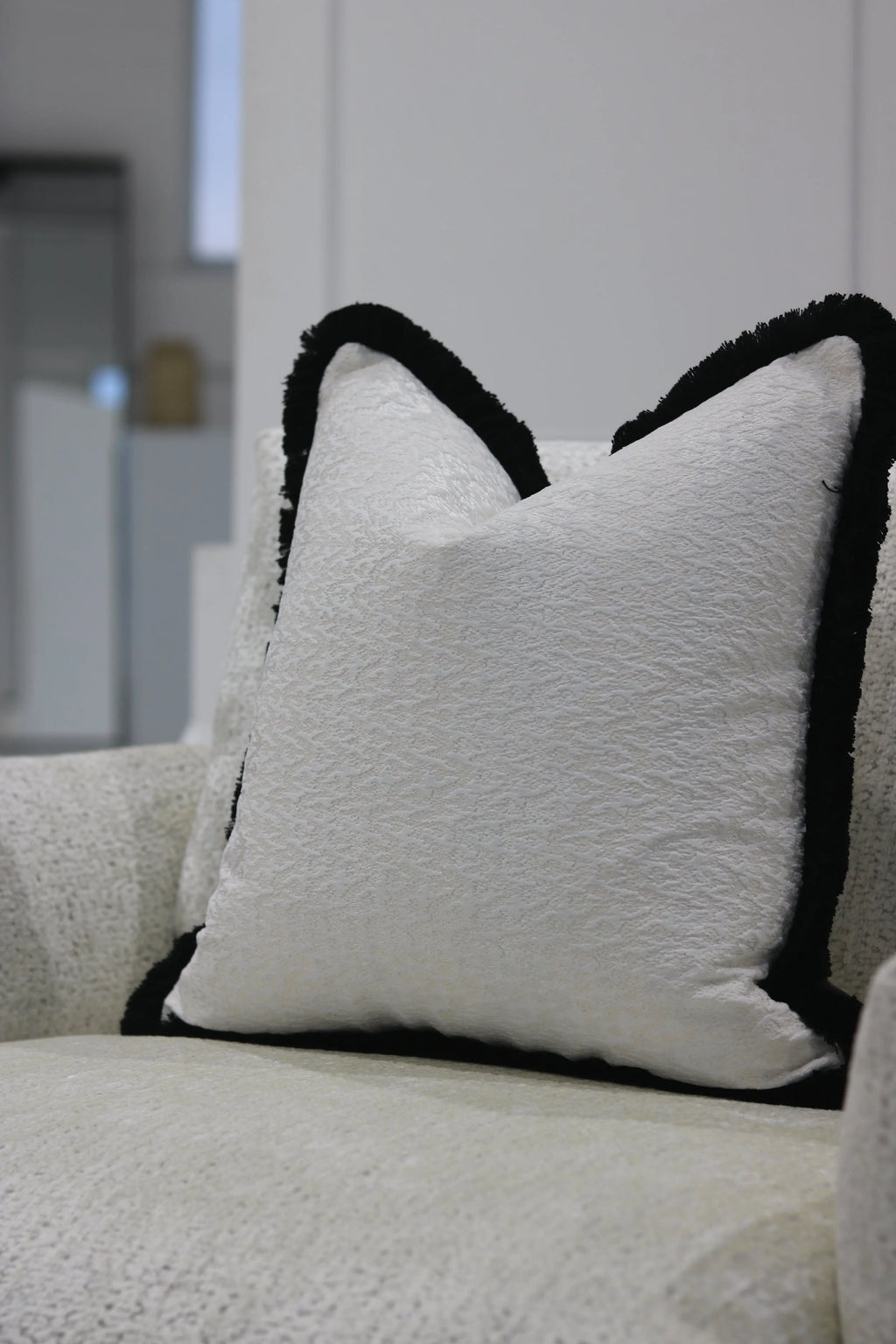 Limited Edition 'Meloria Ivory' Cushion