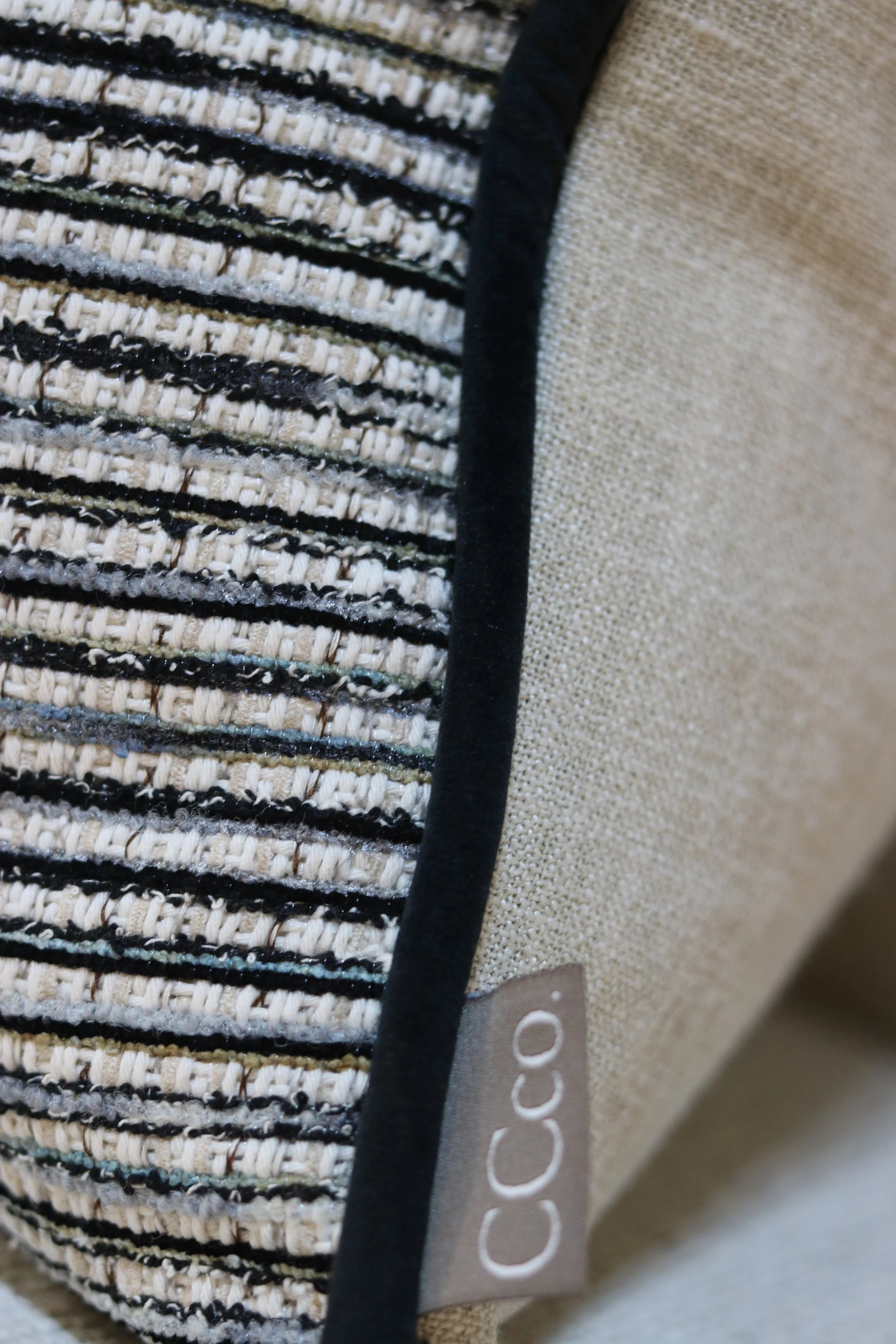 Designers Guild 'Sakiori Graphite'