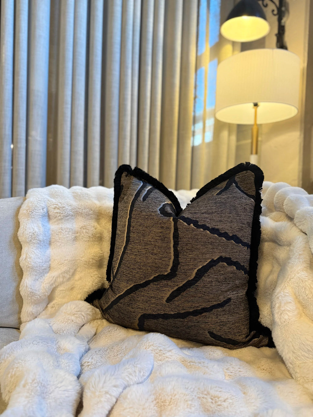 Kiesler Etch Cushion
