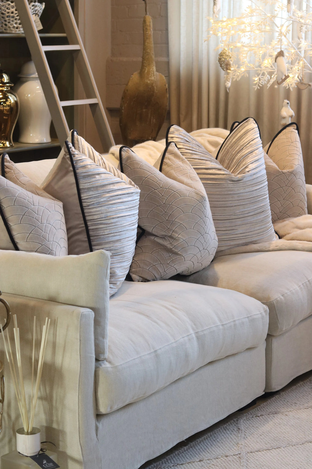 Penthouse Space Dust Sofa Set