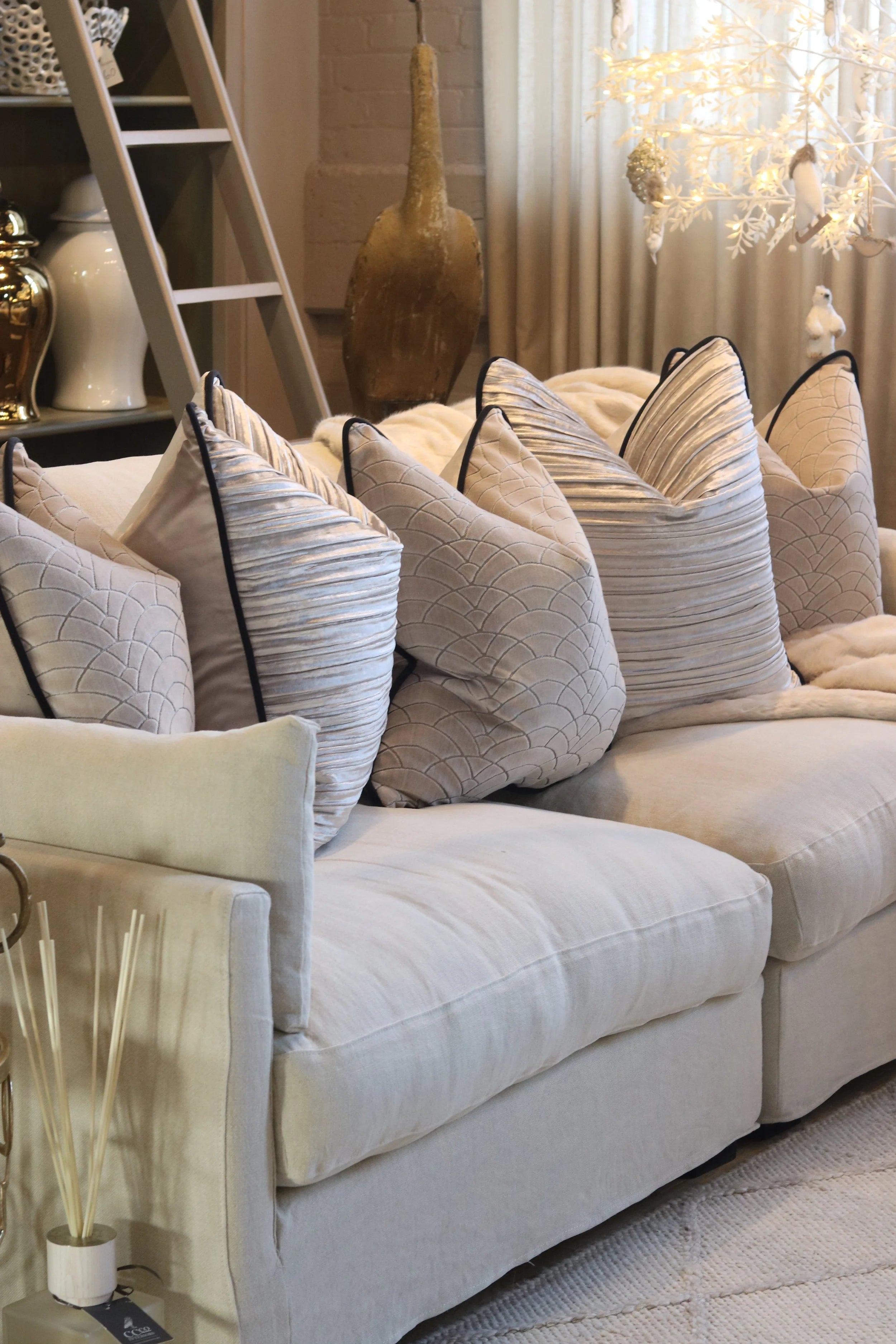 Penthouse Space Dust Sofa Set