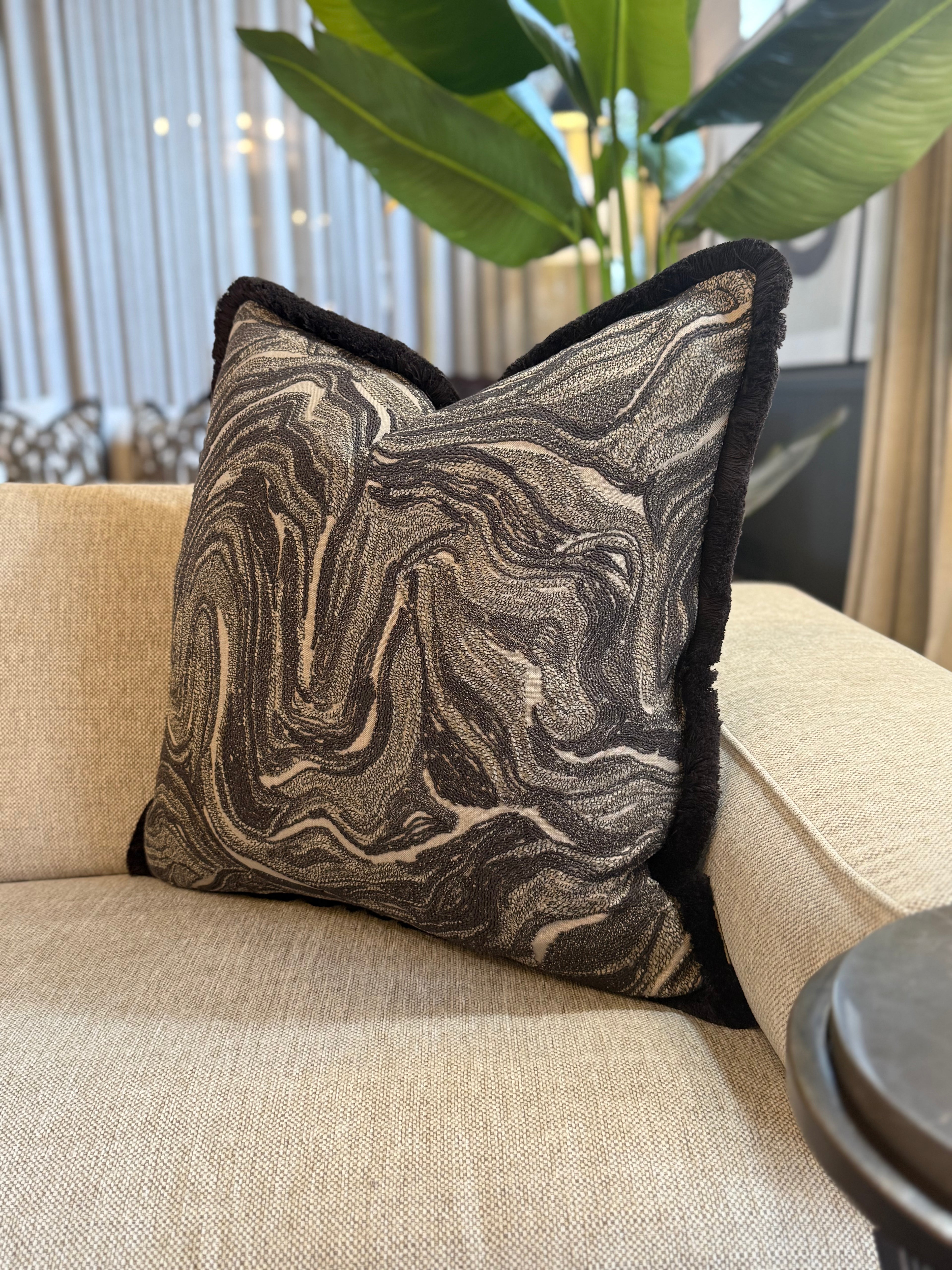 Ondeto Anthracite Cushion