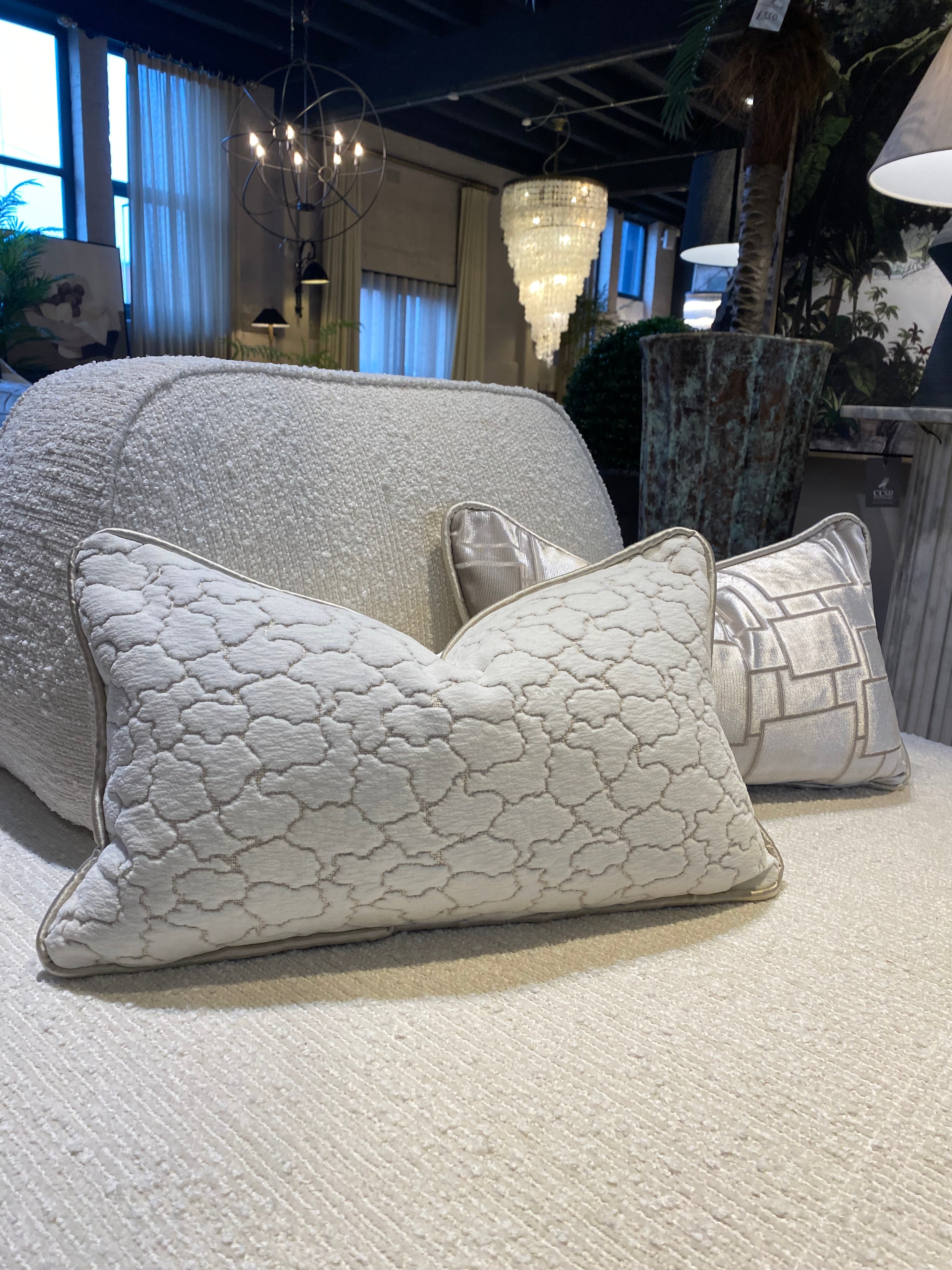 Mini - Rockliffe Pebble Cushion