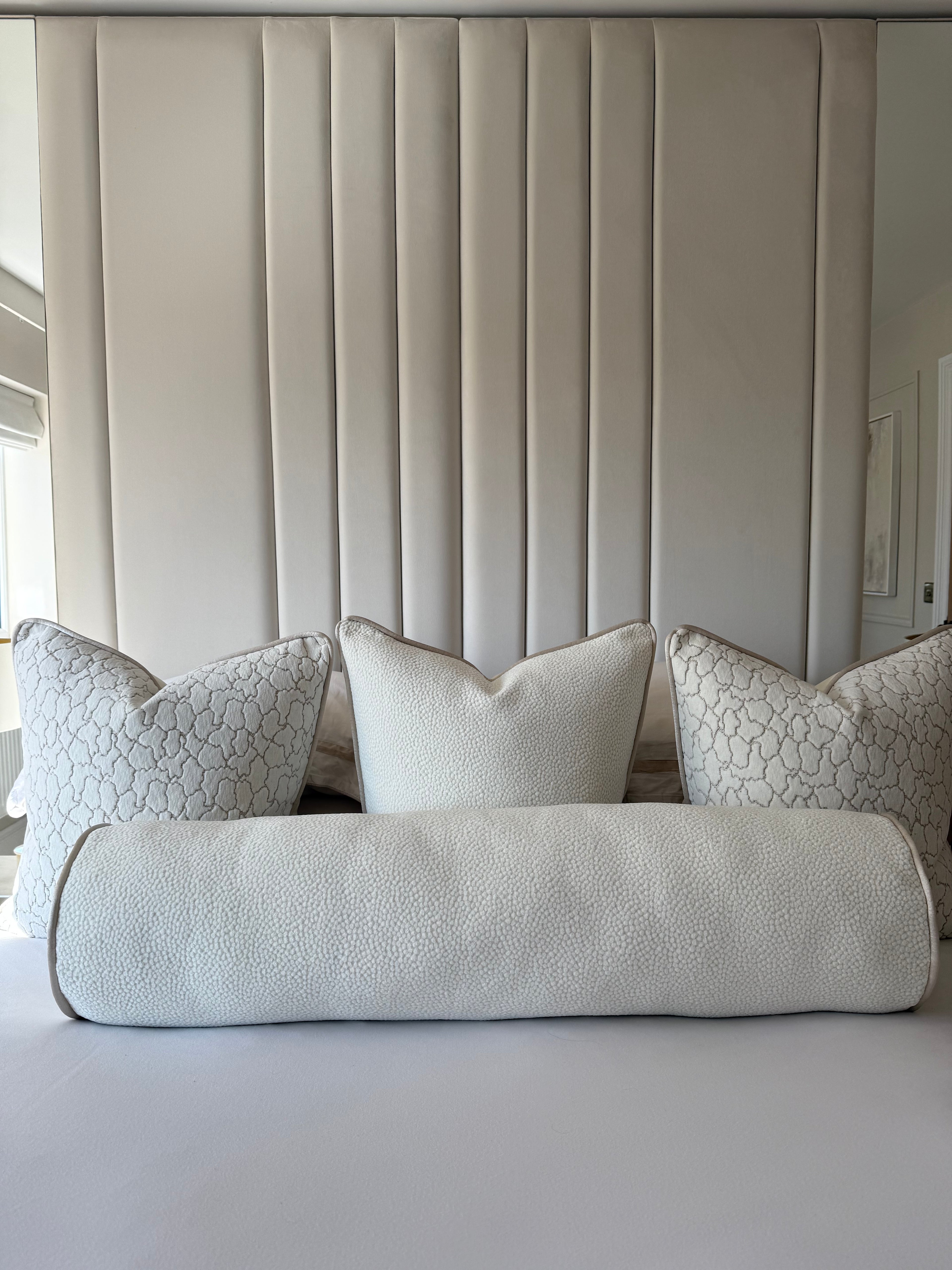 Rodin Chalk Bed Cushion Set