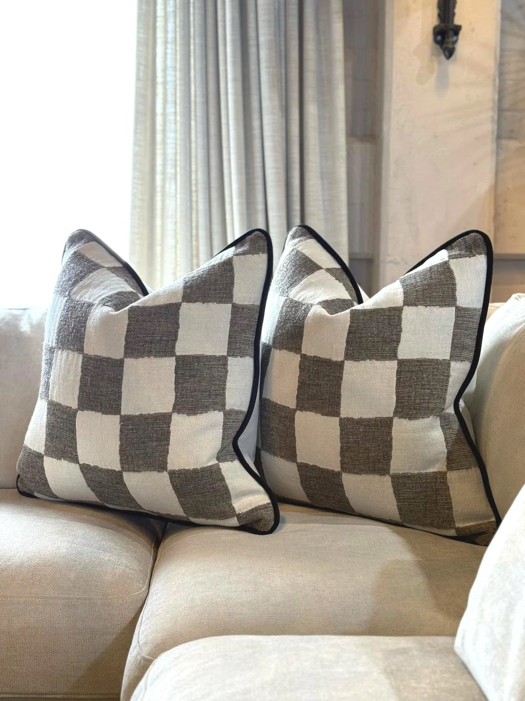 Checkmate Storm Cushion