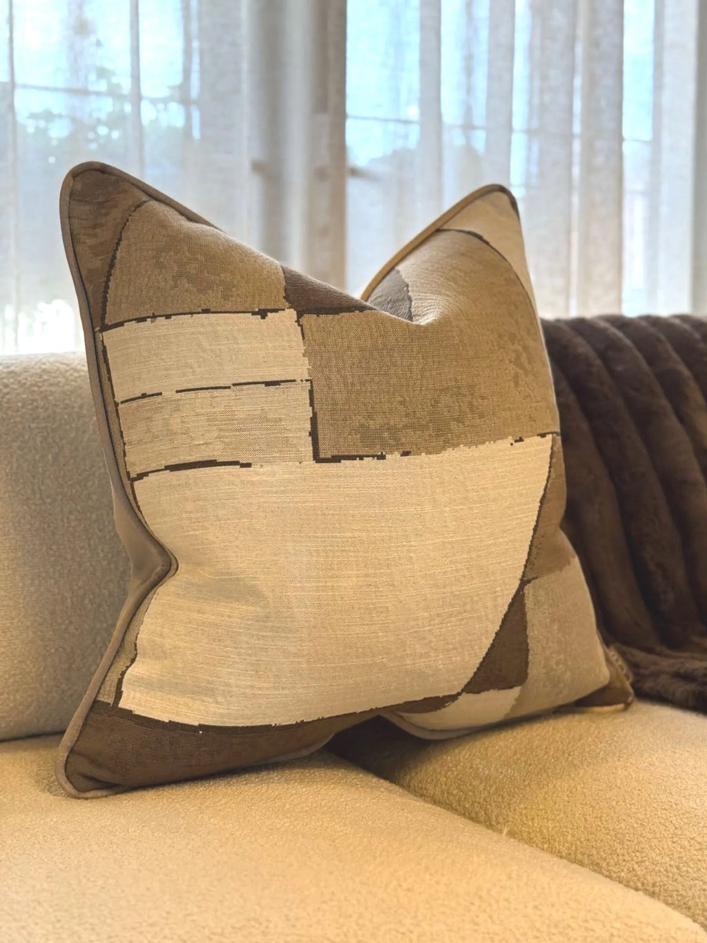 Cubilete Natural Cushion