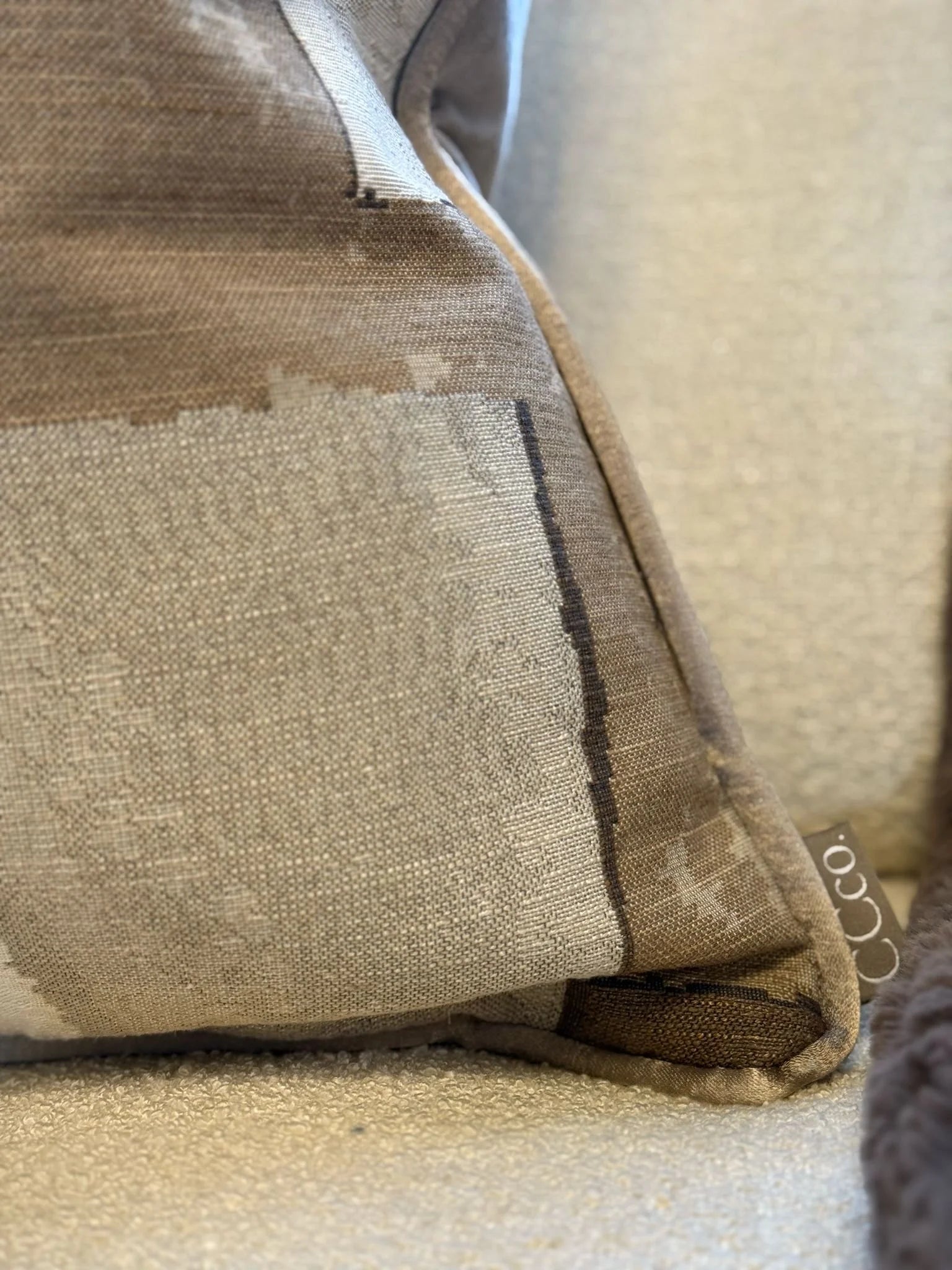 Cubilete Natural Cushion