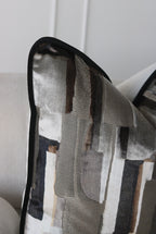 Quadrata Mercury Cushion