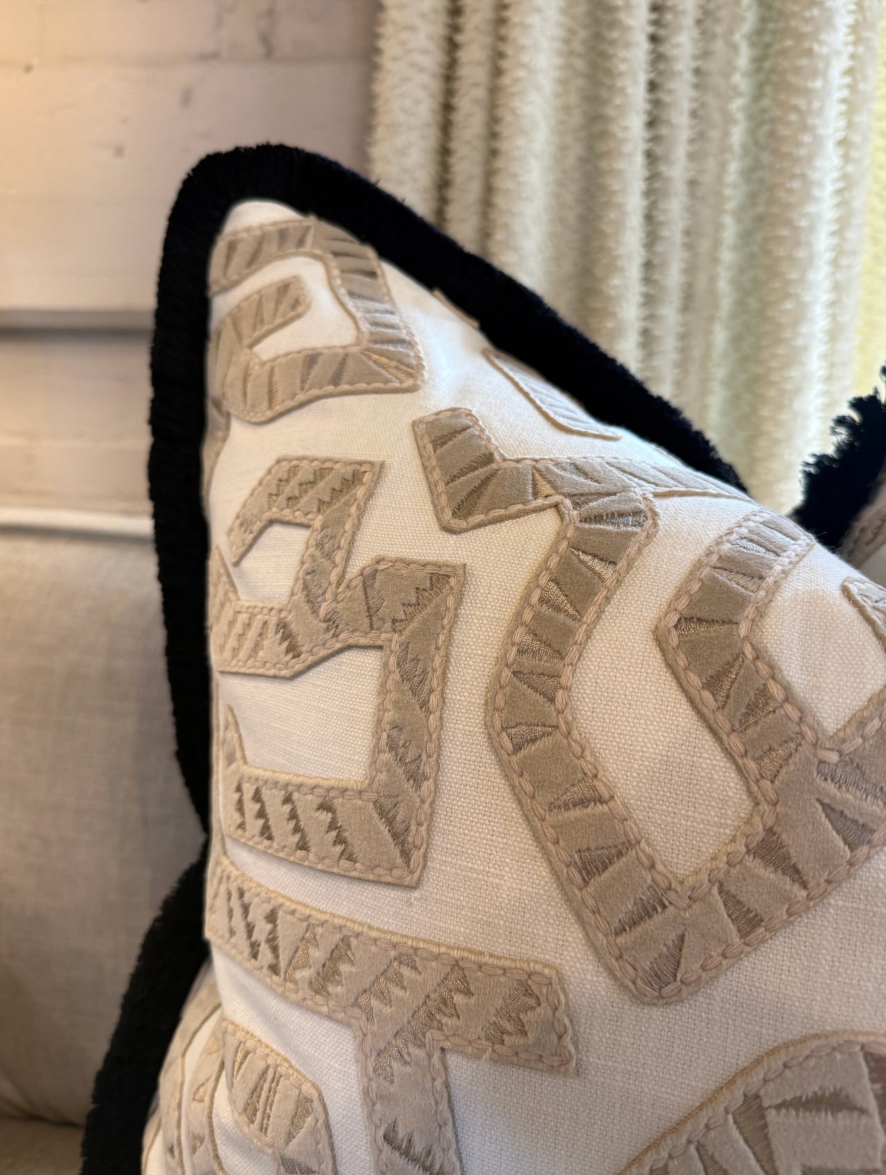 Arp Natural Cushion