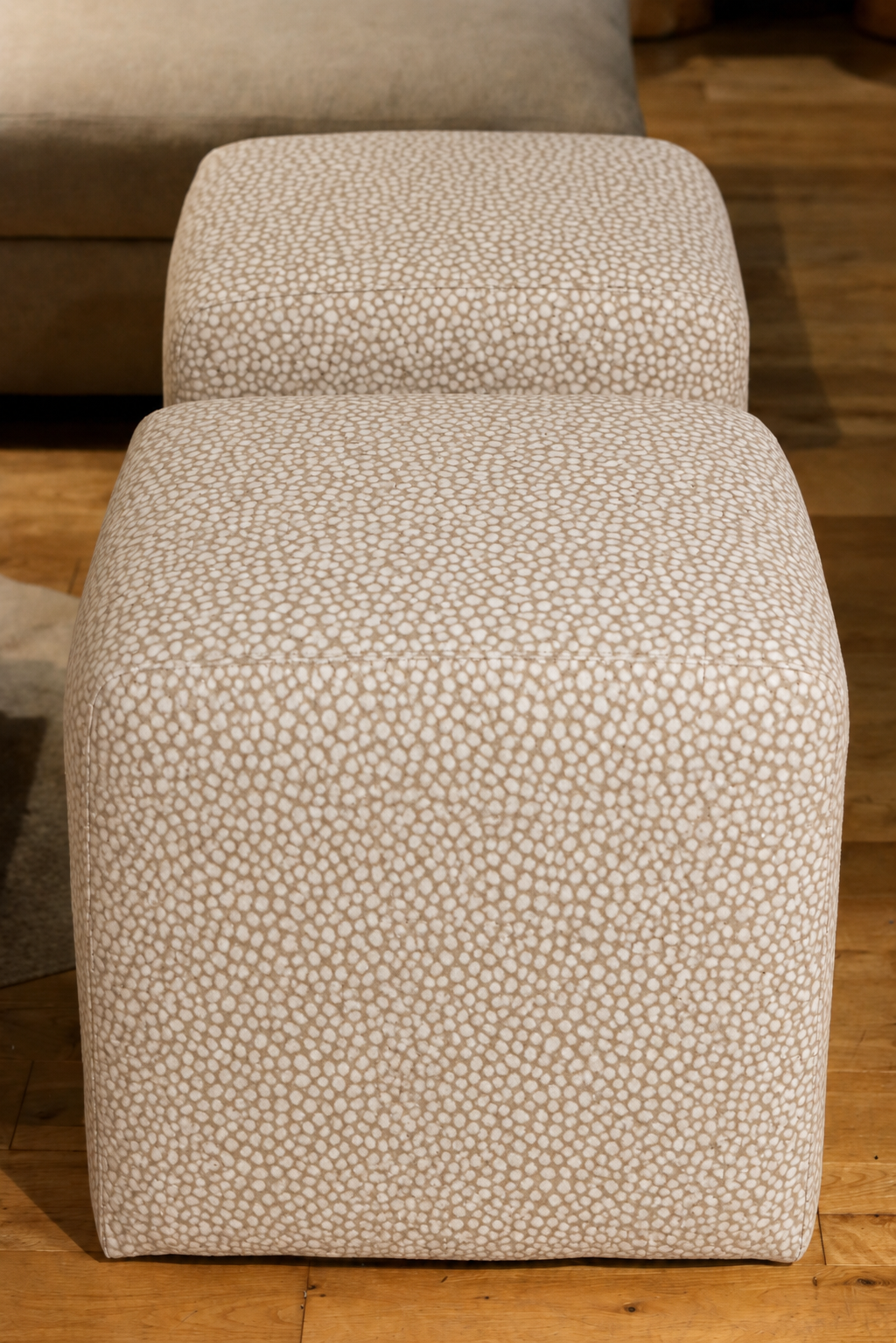 Borla Sable Cube Footstool
