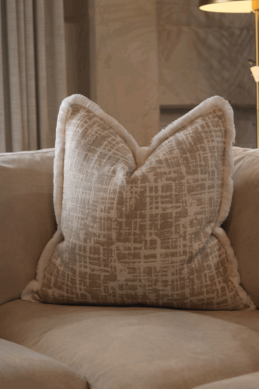Carden Pebble Cushion