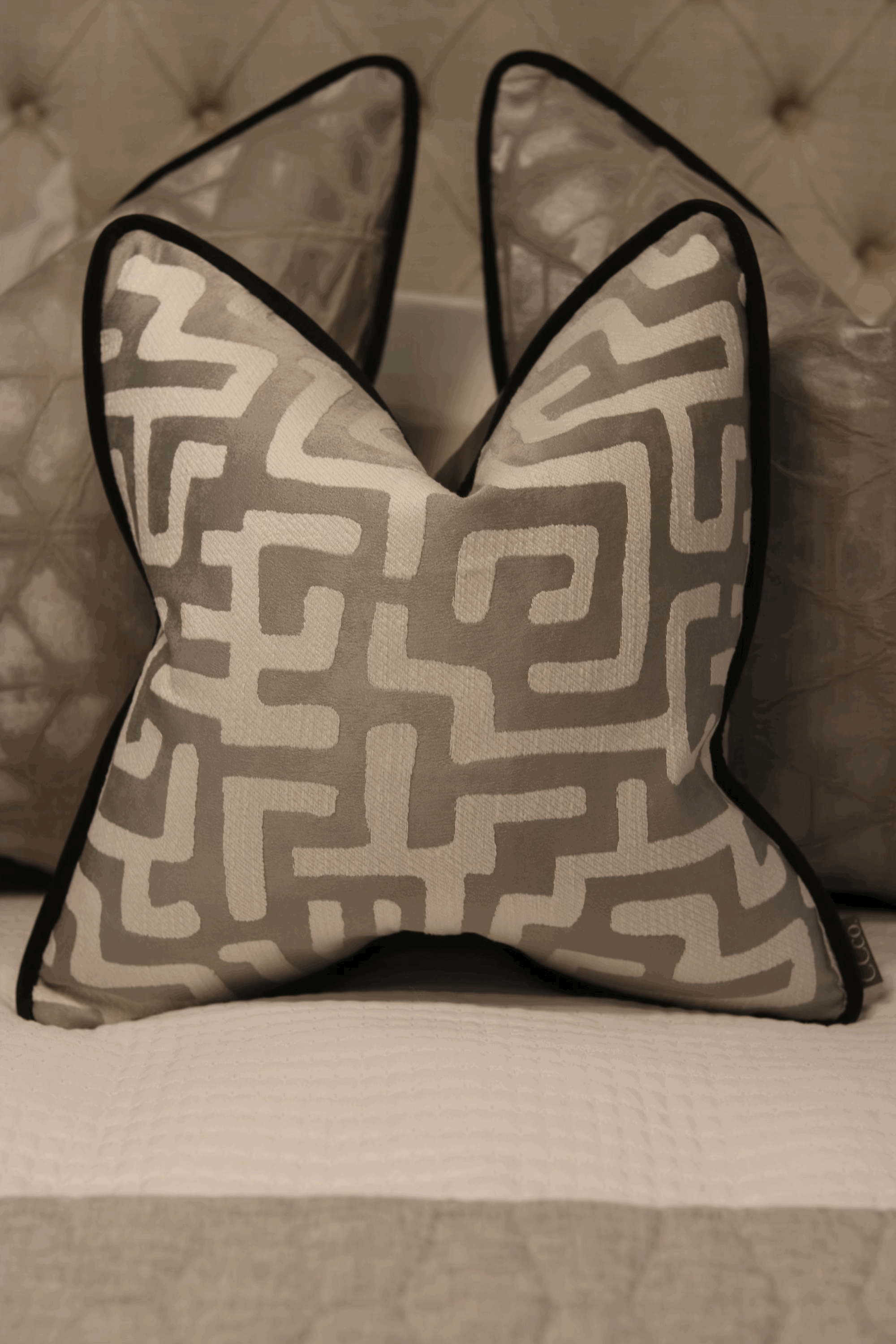 Limited Edition 'Kinamba Silver' Bed Cushion Set
