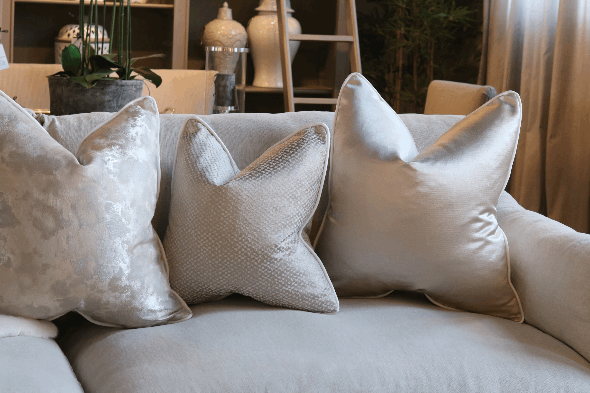 The Pearl Sofa Cushion Set