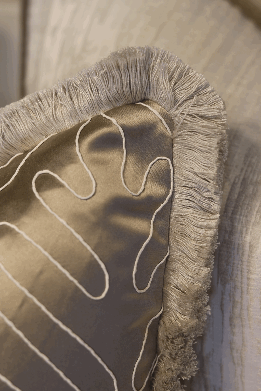 Limited Edition 'Thornby Ivory' Bed Cushion Set